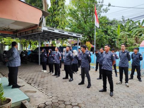  Kepala Sekretariat Sosialisasikan Aturan Baru Jam Kerja Pegawai