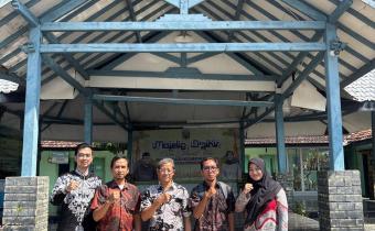 Bawaslu Probolinggo Uji Petik ke Desa Asembagus dalam rangka PDPB
